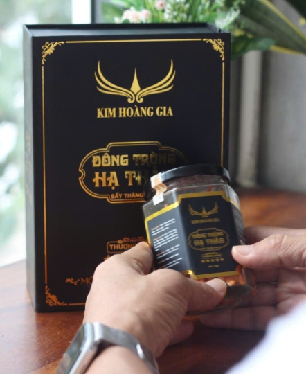 Đông trùng hạ thảo thượng hạng ( sấy thăng hoa )